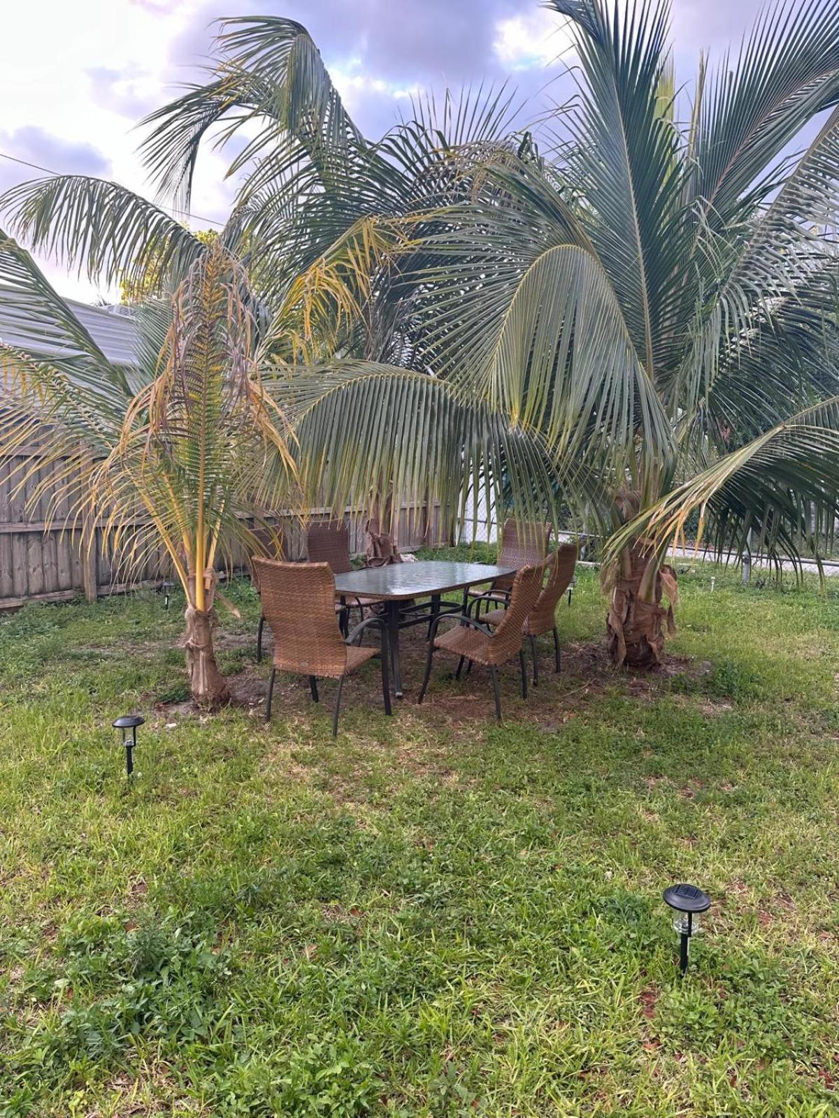 103 Miami Shared Rooms For Men Central Comfortable, Affordable Bagian luar foto